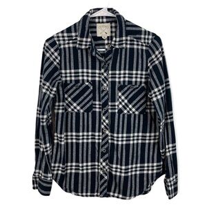 LA HEARTS Classic Black & White Plaid Flannel Button Down Shirt